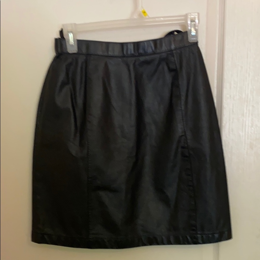 Wilson suede & leather size 10 leather skirt